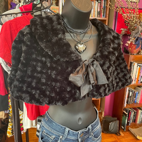 Charlotte Russe Jackets & Coats Cute Super Soft Black Faux Fur Shrug Size Medium Poshmark